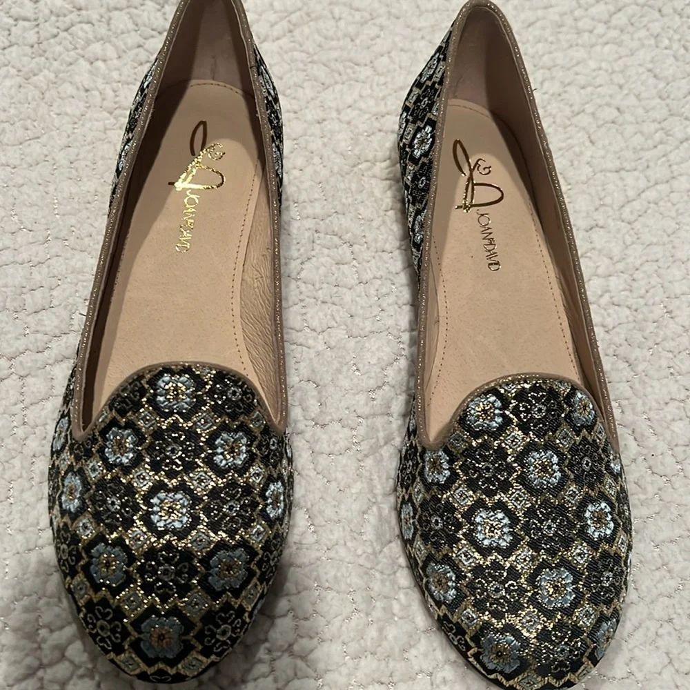 J&G Joan@David Shoes - Picture 2 of 6